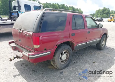 1998 Chevrolet Blazer из США, поврежденный, VIN 1GNDT1W7W2250368